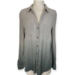 Rock & Republic button front shirt, ladies small relaxed fit gray ombre crinkle